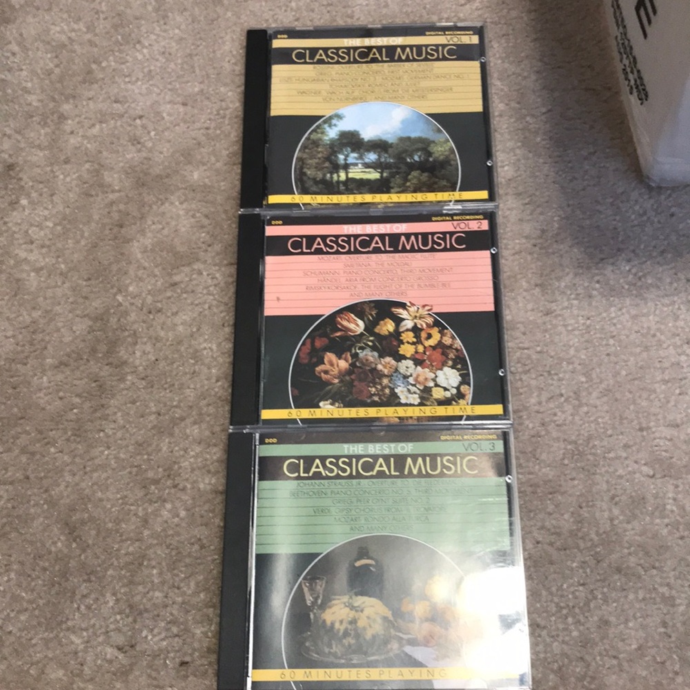Three CDs set the best of classical music like new